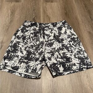 Black and White Leaf Print Swimsuit